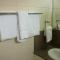 Nambour Lodge Motel