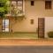 Villa 700 by Amaya