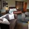 Stay@67 Apartments - Dullstroom