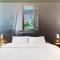 B&B HOTEL Lyon St Priest