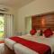 Rainforest Resort - Athirappilly