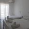 Armadoros Hotel / Ios Backpackers
