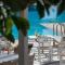 Armadoros Hotel / Ios Backpackers