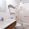 Americas Best Value Inn and Suites Sidney - سيدني