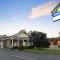 Days Inn by Wyndham Grayling