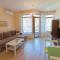 Domus Apartments Old Town with Garage
