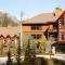 Platinum Suites Resort - Vacation Rentals - Canmore