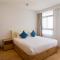 Foto: Top Floor 2 BR Luxury Apartment 29/29