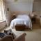 Overtown Manor Bed and Breakfast - Swindon