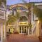 Hotel Metropole