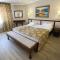 Home Hotel