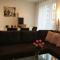 White Vintage Park View Apartment - Viena