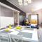 Two Bedroom Apartment with Sea View & Balcony