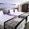 Dolphin Apart Hotel