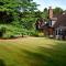 Ravenwood Hall Hotel