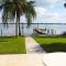 Lake Grassy Inn & Suites