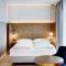 STAGE 12 Hotel by Penz