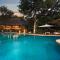 Nyati Safari Lodge