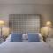 The George - South Molton