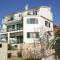 Apartments by the sea Jezera, Murter - 796