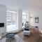 Foto: Bright, high-end 2 BR apt - prime location