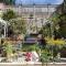 Six Six Garden