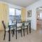 Del Rae Unit 8 25 Shoal Bay Road
