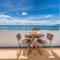 Del Rae Unit 8 25 Shoal Bay Road