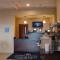 Cobblestone Hotel and Suites - Jefferson