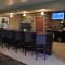 Cobblestone Inn & Suites-Winterset