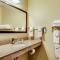 Cobblestone Inn & Suites - Waverly