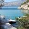 Seaside secluded apartments Cove Tatinja, Hvar - 5729
