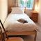 Large Cosy House Ideal for Corporate Lets - Andover