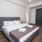 2BR Apt with Pool & Gym in the Building- By Wehost - Тбилиси