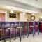 Castle Rock Inn & Suites - Quinter