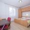 Apartments Dania