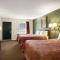 Super 8 by Wyndham Mifflinville Near Bloomsburg