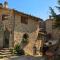 Il Borgo Del Lupo Relax Family Apartments in Tuscany with Restaurant & Swimming Pool