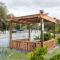 Super 8 by Wyndham Sarasota Near Siesta Key - 萨拉索塔