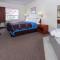 Super 8 by Wyndham Edmonton/West
