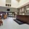 Travelodge by Wyndham Ottawa East
