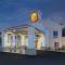 Super 8 by Wyndham Cloverdale IN