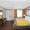 Super 8 by Wyndham Los Angeles-Culver City Area