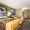 Super 8 by Wyndham Miamisburg Dayton S Area OH