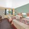 Super 8 by Wyndham St. George UT