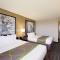 Super 8 by Wyndham Kapuskasing - Kapuskasing