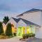 Microtel Inn & Suites by Wyndham Gatlinburg