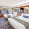 Microtel Inn and Suites Manistee