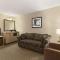 Foto: Travelodge Suites by Wyndham Halifax Dartmouth 25/25