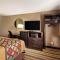 Super 8 by Wyndham Joplin